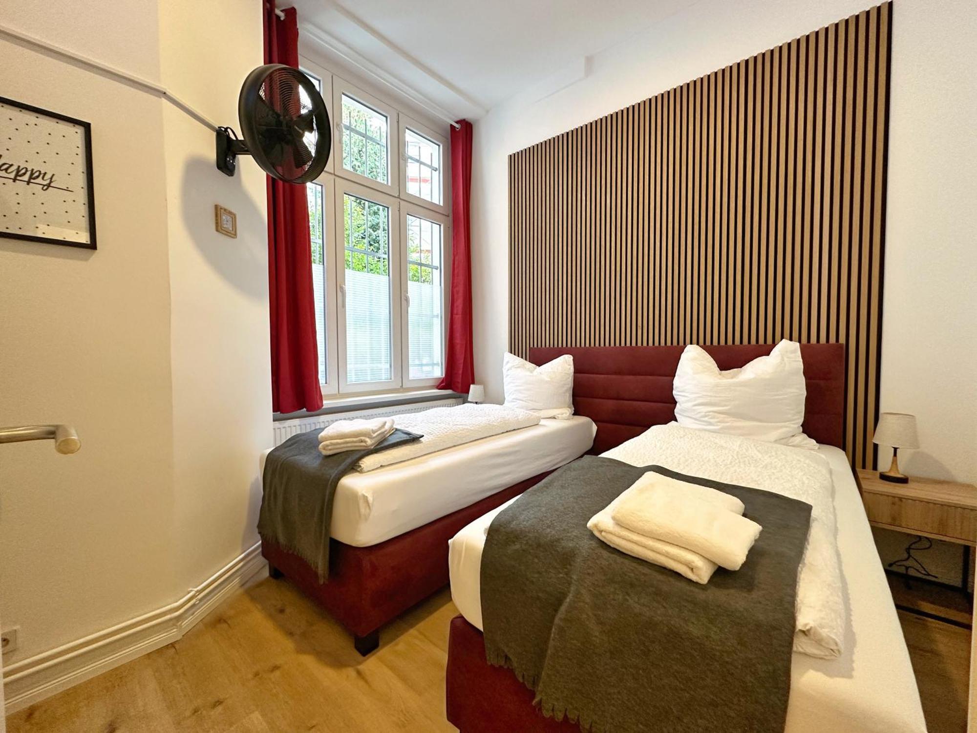 Appartement Fairapart 5 Rooms, 2 Baths, 120sq M Prenzlauer Berg