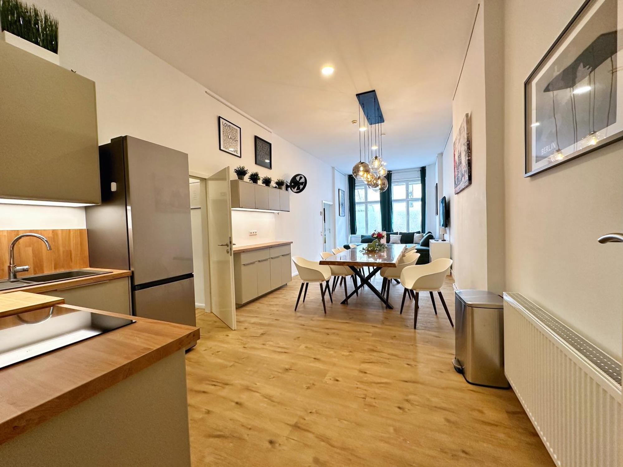 Fairapart 5 Rooms, 2 Baths, 120sq M Prenzlauer Berg Berlijn